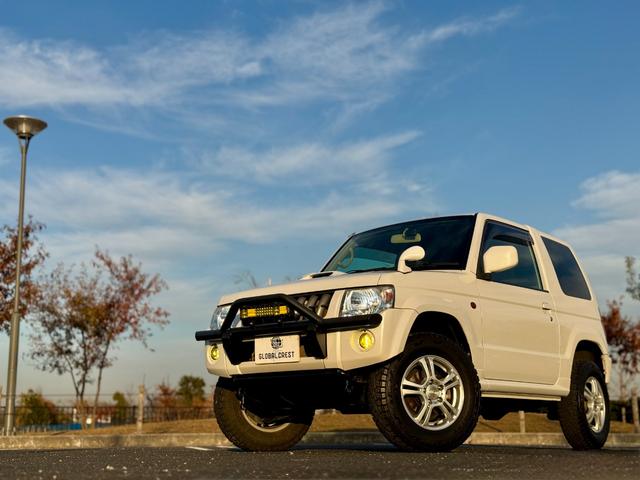 キックス RX 全国対応1年保証付 4速A/T・ターボ 4WD リフトアップ 社外15AW 社外ラテラルロッド パイプガード LED作業灯 フォグランプ ドアバイザー ディスプレイオーディオ キーレス 電動格納ミラー(58枚目)