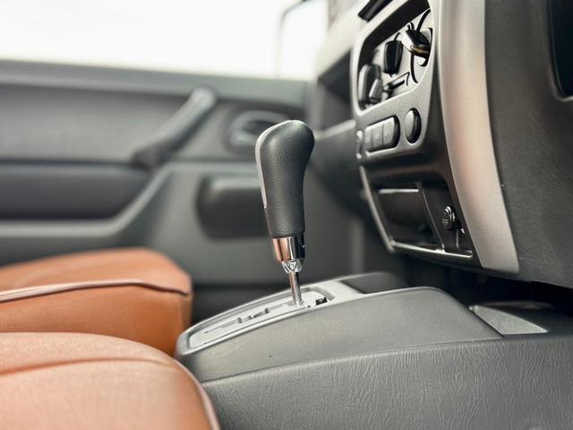 ジムニー ＸＣ　修復無　９型　ベージュ全塗装　ＭｏｔａｒＦａｒｍリフトアップキット　ＡＭＪ前後バンパー　ＲＡＮＣＨＯステアリングダンパ　ＸＴＲＥＭＥ－Ｊ１６ＡＷ　ルーフレール　７型ナビ・ＢＴ・ＴＶ　電格ミラー　ＥＴＣ（29枚目）