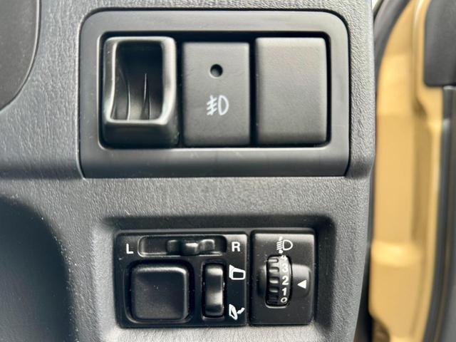 ジムニー ＸＣ　修復無　９型　ベージュ全塗装　ＭｏｔａｒＦａｒｍリフトアップキット　ＡＭＪ前後バンパー　ＲＡＮＣＨＯステアリングダンパ　ＸＴＲＥＭＥ－Ｊ１６ＡＷ　ルーフレール　７型ナビ・ＢＴ・ＴＶ　電格ミラー　ＥＴＣ（30枚目）