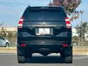ランドクルーザープラド TX 新車保証書・記録簿 修復無 ONESAS2インチリフトアップ KMC20inchAW サイドステップ ルーフレール リアスポイラー マルチテレインセレクト 黒レザーシートカバー ETC スマートキー(8枚目)
