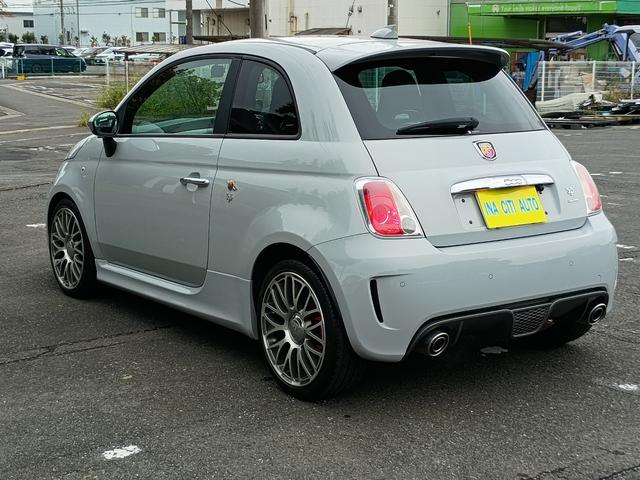 アバルト５９５ ツーリズモ　カロッツェリアナビ　Ｂｌｕｅｔｏｏｔｈ　ＣＤ　ＤＶＤ　ＴＶ　バックカメラ　黒革シート　ＥＴＣ　ＨＩＤ　ドライブレコーダー　パドルシフト＆ステアリングスイッチ　純正１７インチアルミホイール（22枚目）