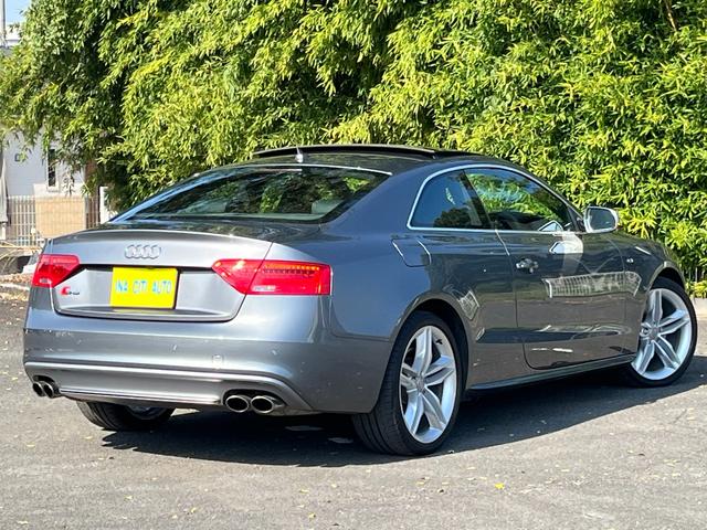 AUDI S5 BASE GRADE