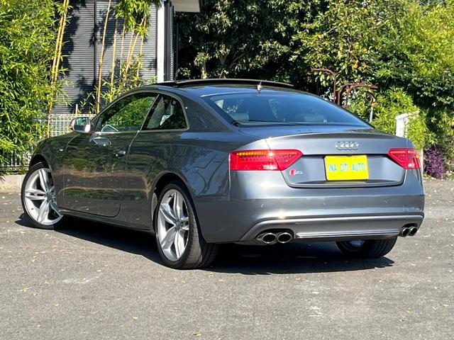 AUDI S5 BASE GRADE