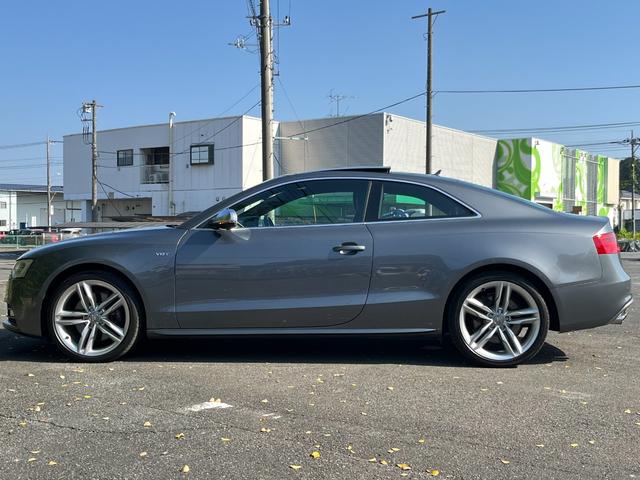 AUDI S5 BASE GRADE