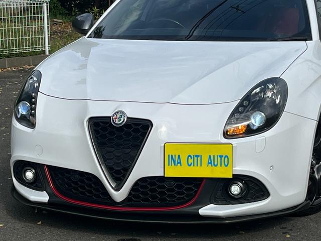 ジュリエッタ ヴェローチェ クオーレロッソ ワンオーナー 全国限定40台 アルファホワイト&レッドレザーシート 特別カラーコンビ車 パワーシート&ヒーター 純正OPカロナビ Bトゥース TV HID ETC クルコン 純正ブレンボ 純正18AW(16枚目)