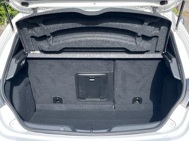 ジュリエッタ ヴェローチェ クオーレロッソ ワンオーナー 全国限定40台 アルファホワイト&レッドレザーシート 特別カラーコンビ車 パワーシート&ヒーター 純正OPカロナビ Bトゥース TV HID ETC クルコン 純正ブレンボ 純正18AW(42枚目)