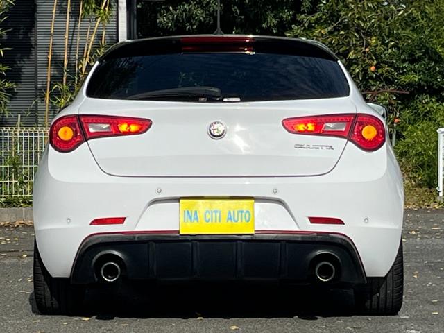 ジュリエッタ ヴェローチェ クオーレロッソ ワンオーナー 全国限定40台 アルファホワイト&レッドレザーシート 特別カラーコンビ車 パワーシート&ヒーター 純正OPカロナビ Bトゥース TV HID ETC クルコン 純正ブレンボ 純正18AW(50枚目)