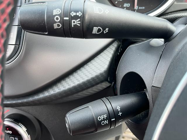 ジュリエッタ ヴェローチェ クオーレロッソ ワンオーナー 全国限定40台 アルファホワイト&レッドレザーシート 特別カラーコンビ車 パワーシート&ヒーター 純正OPカロナビ Bトゥース TV HID ETC クルコン 純正ブレンボ 純正18AW(54枚目)