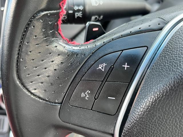 ジュリエッタ ヴェローチェ クオーレロッソ ワンオーナー 全国限定40台 アルファホワイト&レッドレザーシート 特別カラーコンビ車 パワーシート&ヒーター 純正OPカロナビ Bトゥース TV HID ETC クルコン 純正ブレンボ 純正18AW(55枚目)