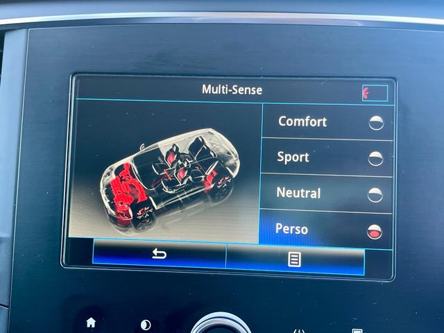 メガーヌ GT 1オーナー ハーフレザー 4コントロール Aカープレイ対応純正ディスプレーオーディオ Bトゥース バックカメラ USB ADAS Bスポット LEDライト ETC カードキー 純正18AW(8枚目)