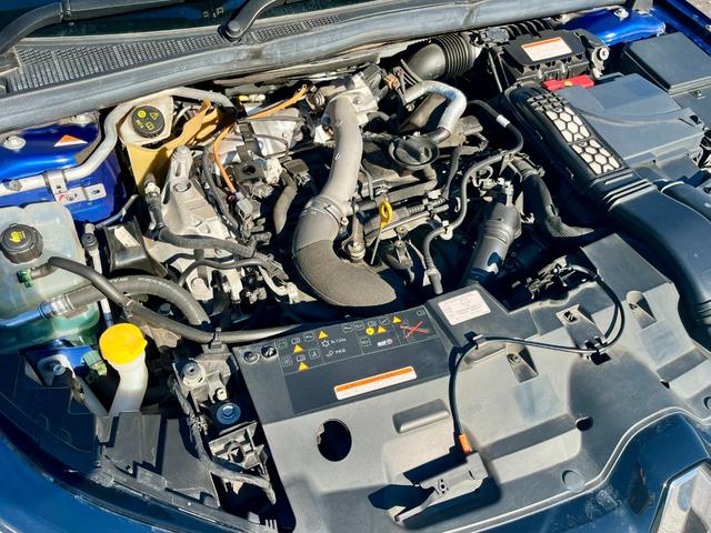 メガーヌ GT 1オーナー ハーフレザー 4コントロール Aカープレイ対応純正ディスプレーオーディオ Bトゥース バックカメラ USB ADAS Bスポット LEDライト ETC カードキー 純正18AW(20枚目)