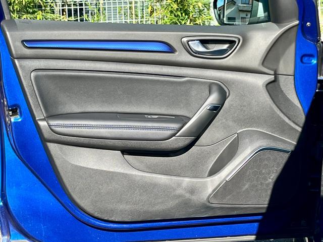 メガーヌ GT 1オーナー ハーフレザー 4コントロール Aカープレイ対応純正ディスプレーオーディオ Bトゥース バックカメラ USB ADAS Bスポット LEDライト ETC カードキー 純正18AW(35枚目)