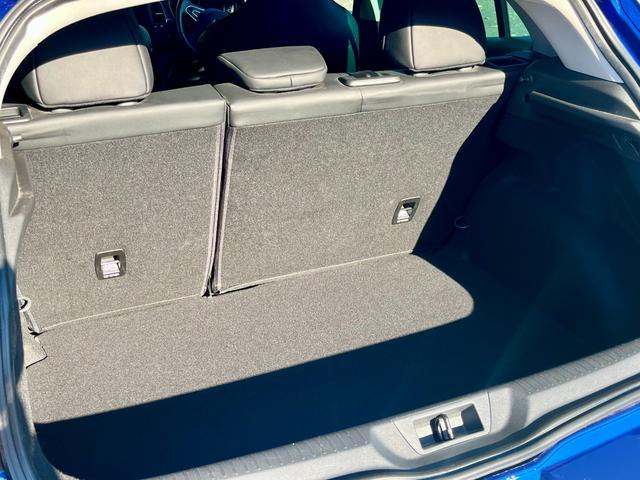 メガーヌ GT 1オーナー ハーフレザー 4コントロール Aカープレイ対応純正ディスプレーオーディオ Bトゥース バックカメラ USB ADAS Bスポット LEDライト ETC カードキー 純正18AW(44枚目)