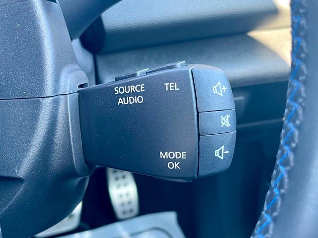 メガーヌ GT 1オーナー ハーフレザー 4コントロール Aカープレイ対応純正ディスプレーオーディオ Bトゥース バックカメラ USB ADAS Bスポット LEDライト ETC カードキー 純正18AW(57枚目)