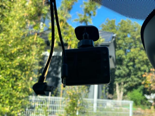 メガーヌ GT 1オーナー ハーフレザー 4コントロール Aカープレイ対応純正ディスプレーオーディオ Bトゥース バックカメラ USB ADAS Bスポット LEDライト ETC カードキー 純正18AW(73枚目)