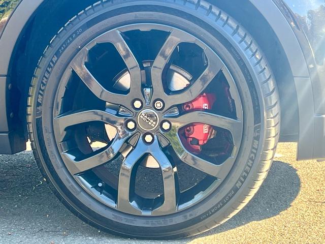 レンジローバーイヴォーククーペ ダイナミック パノラミックルーフ 赤黒レザーシート MERIDIANサウンド 純正ナビ シートヒーター ステアリングヒーター パワーリアゲート ETC F・S・Bカメラ HIDヘッドライト 純正20インチAW(15枚目)