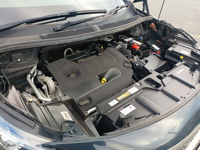 ３００８ ＧＴライン　ブルーＨＤｉ　衝突軽減Ｂ　ＡＣＣ　ＬＫＡ　ＢＳＭ　Ｂ＆Ｓカメラ　パークセンサー　半革　シートヒーター　Ｍ付パワーシート　ＰＷテールゲート　純正ディスプレイオーディオ　ＣａｒＰｌａｙ　ＢＴ　ＵＳＢ　ＬＥＤ　純１８ＡＷ（20枚目）