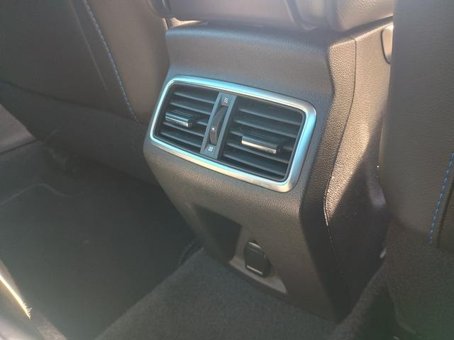 メガーヌ GT 1オーナー Aカープレイ 純正ディスプレィA FOCALサウンド Bトゥース Bカメラ USB デジタルミラー 前後ドラレコ 半革 Bスポット 4コントロール LEDライト ETC 純正18AW(36枚目)