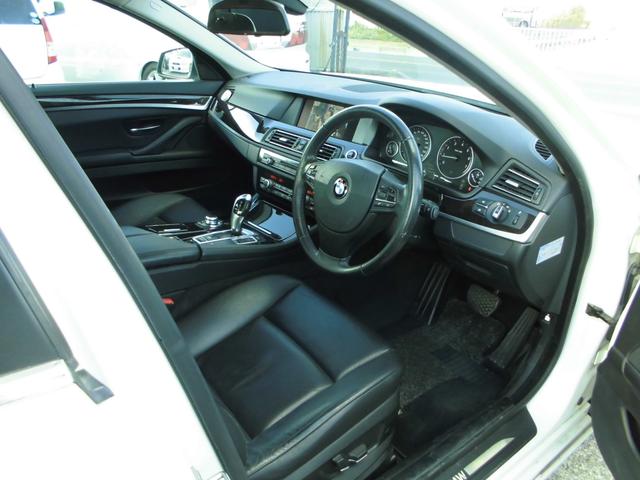 523i ハイライン 2.0ターボ 黒革 ナビ 地デジ(4枚目)