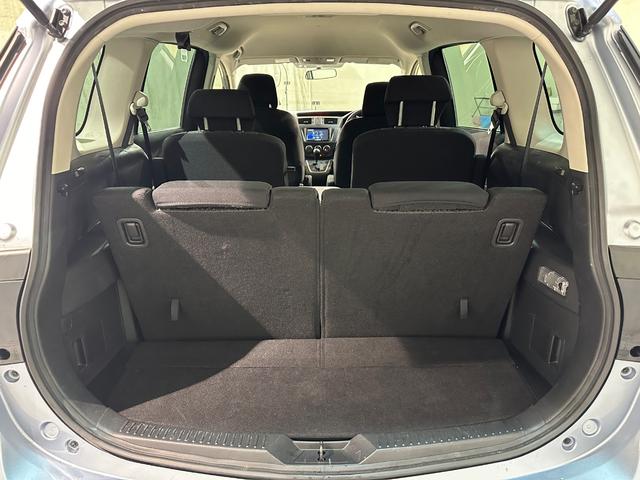 プレマシー ２０ＣＳ　ＥＴＣ　バックカメラ　ナビ　両側電動スライドドア　スマートキー　電動格納ミラー　３列シート　ＡＴ　ＣＤ　ＤＶＤ再生　ＵＳＢ　衝突安全ボディ　パワーステアリング　パワーウインドウ　エアバッグ（34枚目）