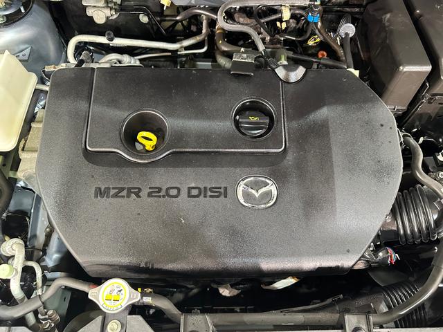 プレマシー ２０ＣＳ　ＥＴＣ　バックカメラ　ナビ　両側電動スライドドア　スマートキー　電動格納ミラー　３列シート　ＡＴ　ＣＤ　ＤＶＤ再生　ＵＳＢ　衝突安全ボディ　パワーステアリング　パワーウインドウ　エアバッグ（37枚目）