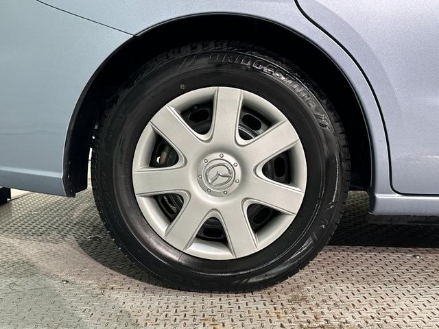 プレマシー ２０ＣＳ　ＥＴＣ　バックカメラ　ナビ　両側電動スライドドア　スマートキー　電動格納ミラー　３列シート　ＡＴ　ＣＤ　ＤＶＤ再生　ＵＳＢ　衝突安全ボディ　パワーステアリング　パワーウインドウ　エアバッグ（40枚目）