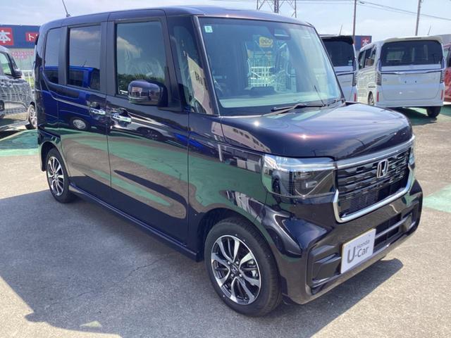Ｎ－ＢＯＸカスタム ベースグレード　届出済み未使用車　コーナーセンサー　禁煙　クルーズコントロール　シートヒータ　ＬＥＤライト　レーンアシスト　エアバッグ　アイドリングストップ　オートエアコン　ＥＳＣ　パワーウィンドウ　ベンチシート（9枚目）