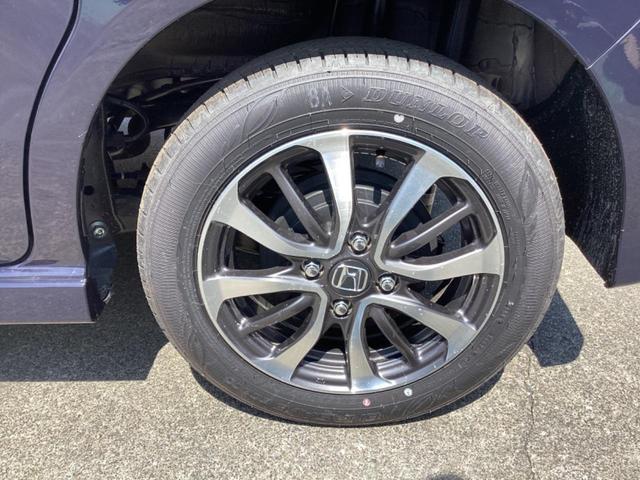 Ｎ－ＢＯＸカスタム ベースグレード　届出済み未使用車　コーナーセンサー　禁煙　クルーズコントロール　シートヒータ　ＬＥＤライト　レーンアシスト　エアバッグ　アイドリングストップ　オートエアコン　ＥＳＣ　パワーウィンドウ　ベンチシート（15枚目）