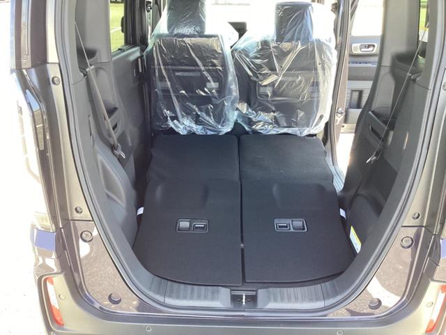 Ｎ－ＢＯＸカスタム ベースグレード　届出済み未使用車　コーナーセンサー　禁煙　クルーズコントロール　シートヒータ　ＬＥＤライト　レーンアシスト　エアバッグ　アイドリングストップ　オートエアコン　ＥＳＣ　パワーウィンドウ　ベンチシート（25枚目）