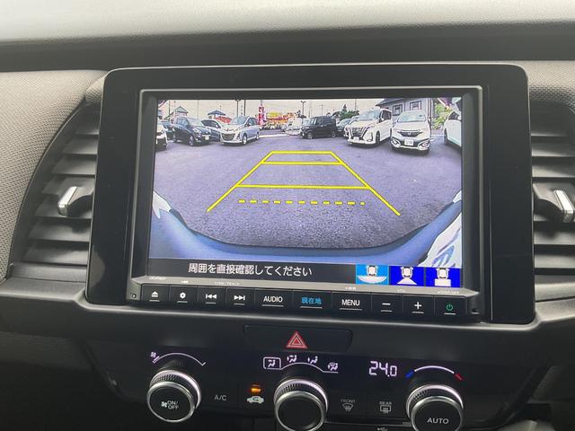 フィット ｅ：ＨＥＶクロスター　ナビ　ＥＴＣ２．０　前後ドラレコ　Ｂカメラ　車線逸脱抑制機能　ＬＥＤヘッドライト　クルコン　サイド＆カーテンエアバック　電動パーキングブレーキ　衝突被害軽減ブレーキ　障害物センサー　オートハイビーム（30枚目）