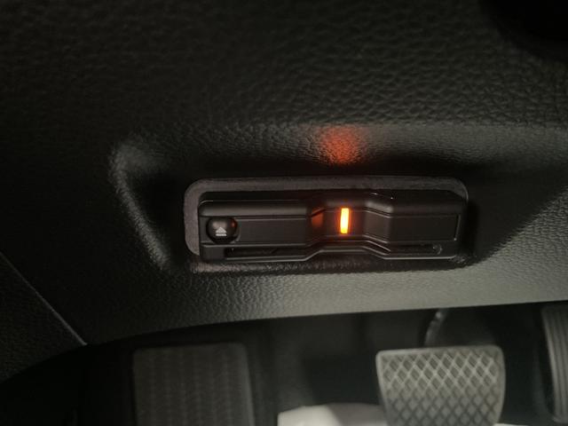 フィット ｅ：ＨＥＶクロスター　ナビ　ＥＴＣ２．０　前後ドラレコ　Ｂカメラ　車線逸脱抑制機能　ＬＥＤヘッドライト　クルコン　サイド＆カーテンエアバック　電動パーキングブレーキ　衝突被害軽減ブレーキ　障害物センサー　オートハイビーム（35枚目）
