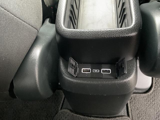 フィット ｅ：ＨＥＶクロスター　ナビ　ＥＴＣ２．０　前後ドラレコ　Ｂカメラ　車線逸脱抑制機能　ＬＥＤヘッドライト　クルコン　サイド＆カーテンエアバック　電動パーキングブレーキ　衝突被害軽減ブレーキ　障害物センサー　オートハイビーム（40枚目）
