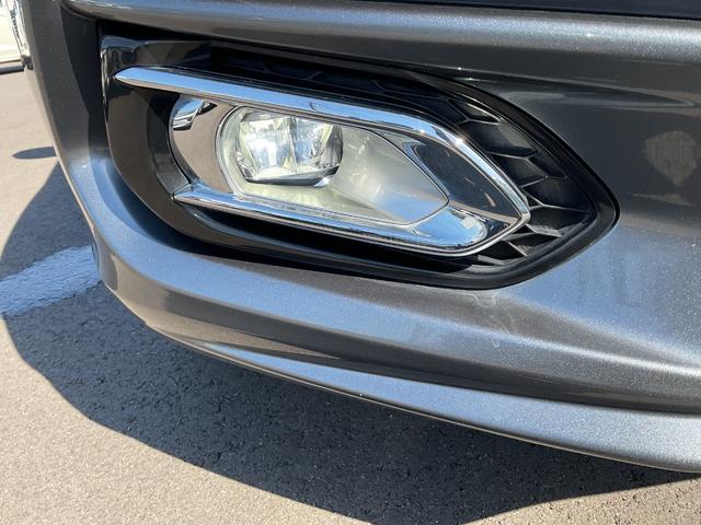 フィット １３Ｇ・Ｌ　ホンダセンシング　ナビ　ＥＴＣ　ＬＥＤヘッドライト＆フォグランプ　バックカメラ　サイド＆カーテンエアバック　衝突被害軽減ブレーキ　車線逸脱警報装置　オートエアコン　クルコン　スマートキー　オートライト　ＵＳＢ（13枚目）