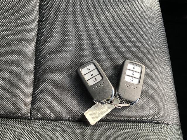 フリード＋ Ｇ　ナビ　ＥＴＣ　バックカメラ　片側電動スライドドア　オートエアコン　スマートキー　Ｂｌｕｅｔｏｏｔｈ　エアバック　パワーウインドウ　オートライト　電動格納ドアミラー　ハロゲンヘッドライト（34枚目）