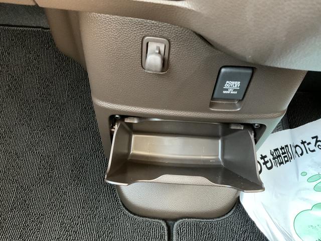 N-BOX L ナビ ETC 前後ドラレコ LEDヘッドライト 両側電動スライドドア サイド&カーテンエアバック 電動パーキングブレーキ 衝突被害軽減ブレーキ クルコン バックカメラ 車線逸脱抑制機能 シートヒーター(32枚目)