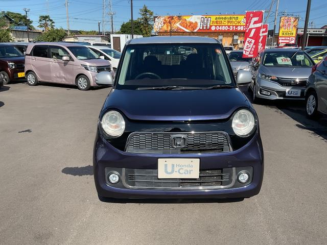 Ｎ－ＯＮＥ プレミアム・Ｌパッケージ　ナビ　ＥＴＣ　バックカメラ　カーテンエアバック　ディスチャージヘッド、ハロゲンフォグ　スマートキー　キーレス　フルオートエアコン　衝突安全ボディ　横滑防止装置　パワーステアリング　社外アルミホイール（9枚目）