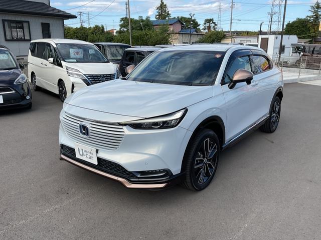 ヴェゼル ｅ：ＨＥＶ　Ｚ　ナビ　ＥＴＣ２．０　バックカメラ　ＬＥＤヘッドライト＆フォグ　サイド＆カーテンエアバック　衝突被害軽減ブレーキ　クルコン　電動リアゲート　前後ドラレコ　ブラインドスポットインフォ　シートヒーター（2枚目）