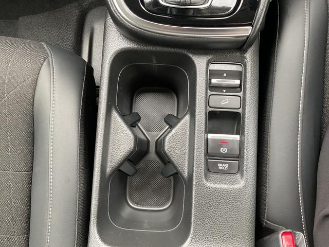 ヴェゼル ｅ：ＨＥＶ　Ｚ　ナビ　ＥＴＣ２．０　バックカメラ　ＬＥＤヘッドライト＆フォグ　サイド＆カーテンエアバック　衝突被害軽減ブレーキ　クルコン　電動リアゲート　前後ドラレコ　ブラインドスポットインフォ　シートヒーター（33枚目）