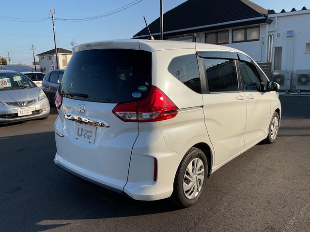 フリード＋ Ｇ　ナビ　ＥＴＣ　バックカメラ　両側スライド片側電動ドア　ドラレコ　オートエアコン　エンジンスターター　スマートキー　エアバッグ　盗難防止装置　フルフラット　ハロゲンヘッドライト　横滑り防止装置（6枚目）