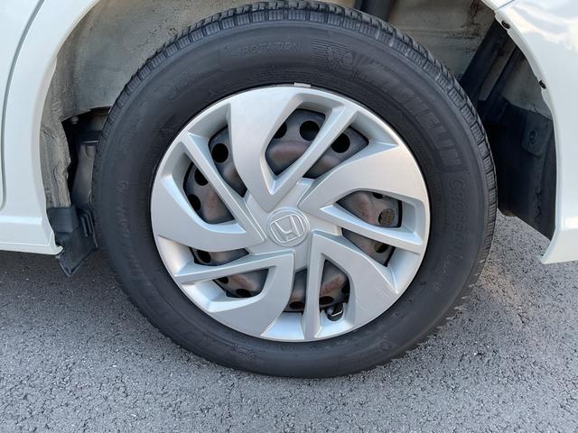 フリード＋ Ｇ　ナビ　ＥＴＣ　バックカメラ　両側スライド片側電動ドア　ドラレコ　オートエアコン　エンジンスターター　スマートキー　エアバッグ　盗難防止装置　フルフラット　ハロゲンヘッドライト　横滑り防止装置（16枚目）