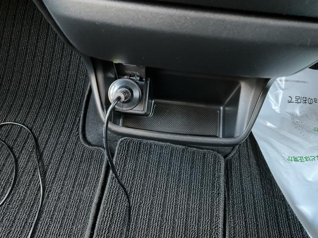 フリード＋ Ｇ　ナビ　ＥＴＣ　バックカメラ　両側スライド片側電動ドア　ドラレコ　オートエアコン　エンジンスターター　スマートキー　エアバッグ　盗難防止装置　フルフラット　ハロゲンヘッドライト　横滑り防止装置（27枚目）