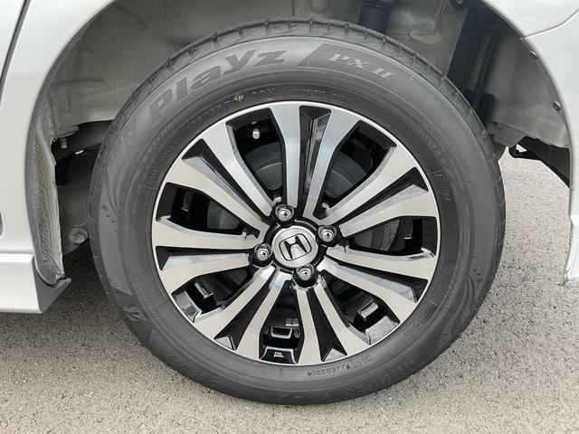 フリードハイブリッド ジャストセレクション ナビ ETC 両側電動スライドドア バックカメラ HIDヘッドライト フォグライト スマートキー 衝突安全ボディ クルコン オートエアコン エアバック キャプテンシート 純正アルミ ABS(17枚目)