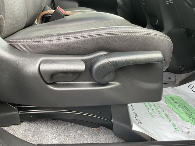 フリードハイブリッド ジャストセレクション ナビ ETC 両側電動スライドドア バックカメラ HIDヘッドライト フォグライト スマートキー 衝突安全ボディ クルコン オートエアコン エアバック キャプテンシート 純正アルミ ABS(22枚目)