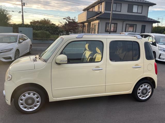 ミラココア ココアプラスＸ　ナビ　ＥＴＣ　オートエアコン　ハロゲンヘッドライト　フォグライト　衝突安全ボディ　スマートキー　エアバッグ　フロントベンチシート　ＡＢＳ　電格ミラー　イモビライザー　ルーフレール（3枚目）