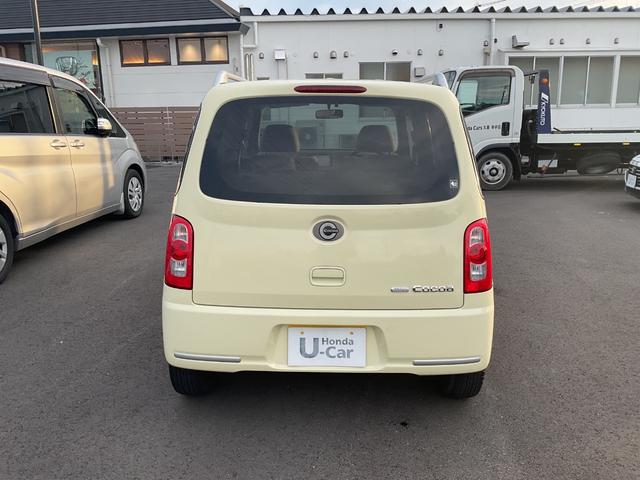 ミラココア ココアプラスＸ　ナビ　ＥＴＣ　オートエアコン　ハロゲンヘッドライト　フォグライト　衝突安全ボディ　スマートキー　エアバッグ　フロントベンチシート　ＡＢＳ　電格ミラー　イモビライザー　ルーフレール（5枚目）