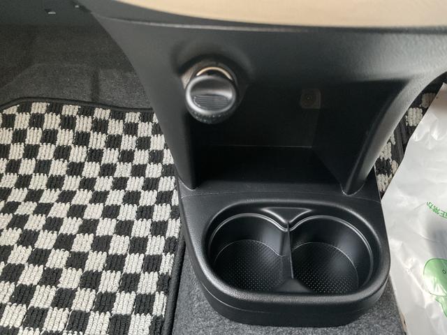 ミラココア ココアプラスＸ　ナビ　ＥＴＣ　オートエアコン　ハロゲンヘッドライト　フォグライト　衝突安全ボディ　スマートキー　エアバッグ　フロントベンチシート　ＡＢＳ　電格ミラー　イモビライザー　ルーフレール（25枚目）