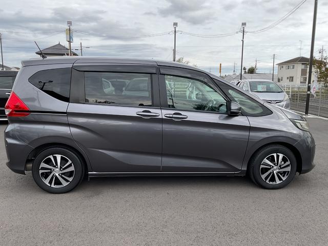 フリード G・ホンダセンシング ナビ ETC 前後ドラレコ バックカメラ サイド&カーテンエアバック 追突被害軽減ブレーキ クルコン 両側電動スライドドア 車線逸脱警報システム オートエアコン 障害物センサー LEDヘッド(7枚目)