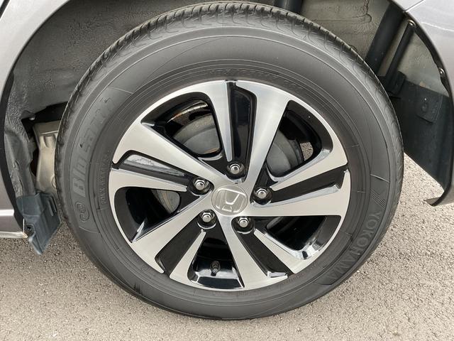 フリード G・ホンダセンシング ナビ ETC 前後ドラレコ バックカメラ サイド&カーテンエアバック 追突被害軽減ブレーキ クルコン 両側電動スライドドア 車線逸脱警報システム オートエアコン 障害物センサー LEDヘッド(17枚目)