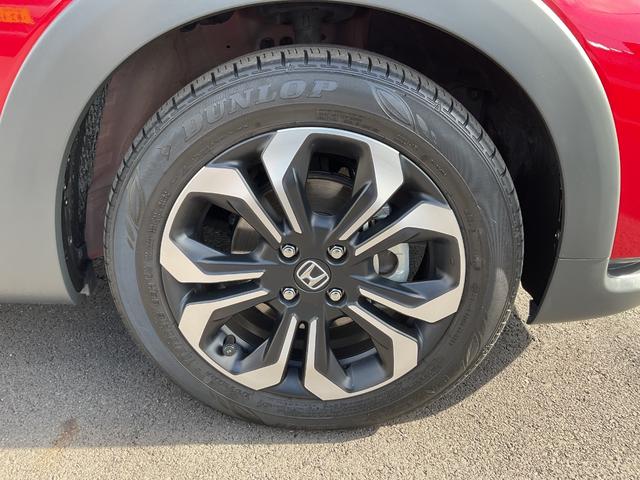 フィット e:HEVクロスター ナビ ETC2.0 バックカメラ 前後ドラレコ LEDヘッドライト&フォグ 車線維持支援システム サイド&カーテンエアバック クルコン 衝突安全ボディ オートエアコン 障害物センサー オートハイビーム(15枚目)