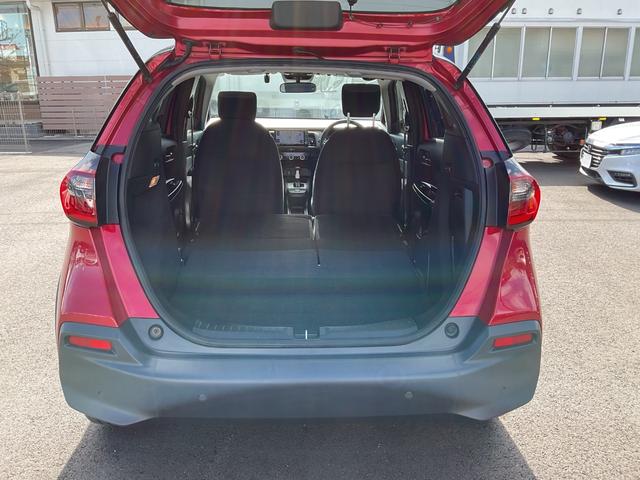 フィット e:HEVクロスター ナビ ETC2.0 バックカメラ 前後ドラレコ LEDヘッドライト&フォグ 車線維持支援システム サイド&カーテンエアバック クルコン 衝突安全ボディ オートエアコン 障害物センサー オートハイビーム(41枚目)